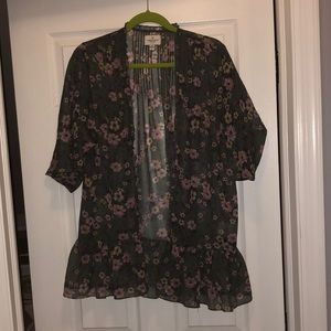 American Eagle Floral Cardigan